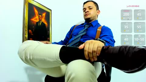 alpha paganni online show from May 25, 3:45 am