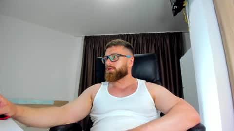 Alphaalexxx Lets reach Me 100 thumbs up online show from June 2, 4:52 pm