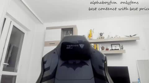 Andi online show from March 10, 6:14 pm