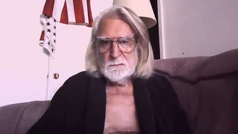 AlphaUniform online show from September 27, 2:48 pm