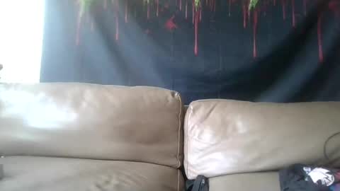 altboy010 online show from July 24, 1:51 pm