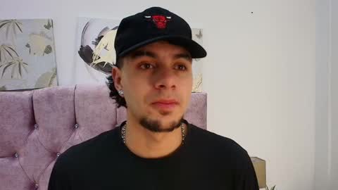 Amadeo Wild online show from February 9, 12:19 pm