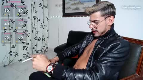 Snapshot of amand_sex chatting on January 13, 5:01 am amand_sex online show from January 13, 5:01 am