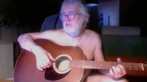 Amberr11 online show from February 3, 12:41 am