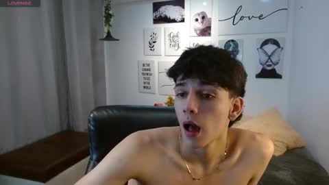 amethystshadow online show from December 3, 5:19 pm