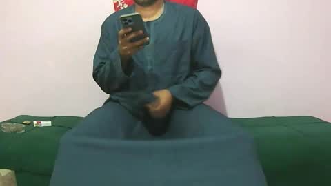 Amir online show from December 15, 7:44 pm