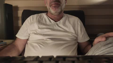 AmorLin online show from April 5, 11:01 pm