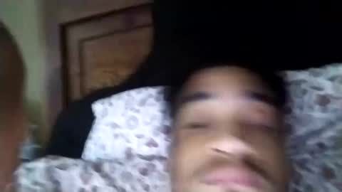 Snapshot of an377432 chatting on March 11, 1:12 pm an377432 online show from March 11, 1:12 pm