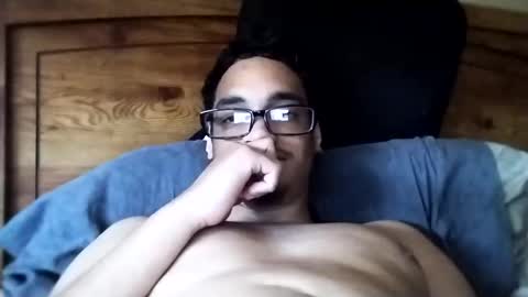 Snapshot of an377432 chatting on February 25, 7:03 pm an377432 online show from February 25, 7:03 pm