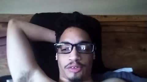 Snapshot of an377432 chatting on February 26, 3:52 pm an377432 online show from February 26, 3:52 pm