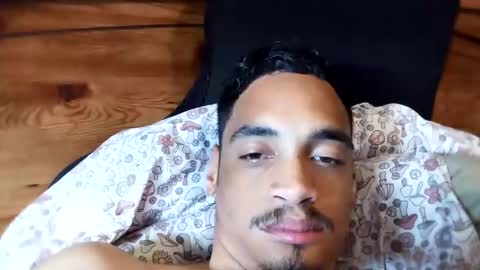 Snapshot of an377432 chatting on October 27, 8:55 pm an377432 online show from October 27, 8:55 pm