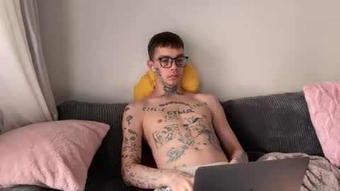 simon online show from March 23, 11:43 pm