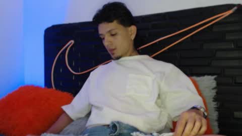 andersonZ98 online show from December 15, 3:14 am