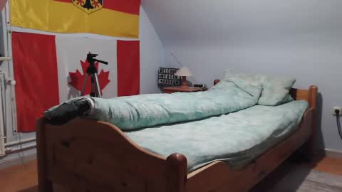 Andre online show from January 1, 8:04 pm