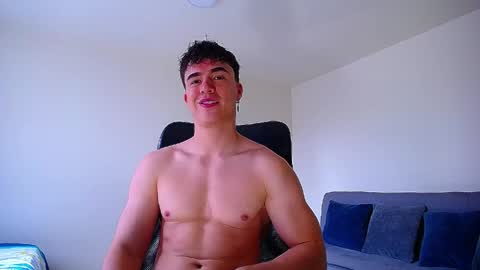 Andre Parker online show from March 18, 9:51 pm