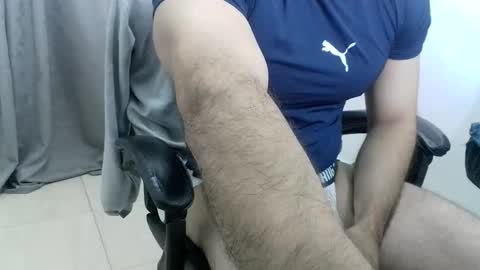 andres180950734 online show from April 20, 11:46 am