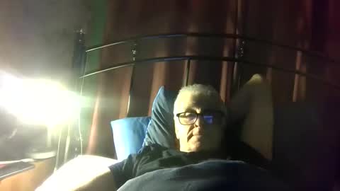 Andrew online show from March 28, 1:39 am