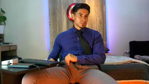 Andrew online show from February 8, 6:41 am