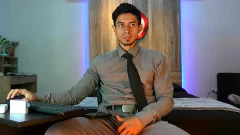 Andrew online show from November 18, 4:27 am