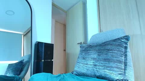 ANDREW WEST online show from September 8, 3:22 pm