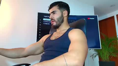 ANDREW WEST online show from March 3, 11:49 am