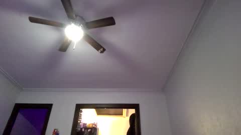 andrewgennie online show from April 20, 5:32 am