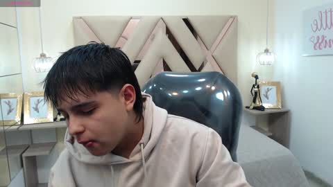 ANDREW online show from January 14, 12:24 pm