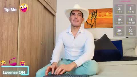 andrewstelee online show from December 5, 1:56 am