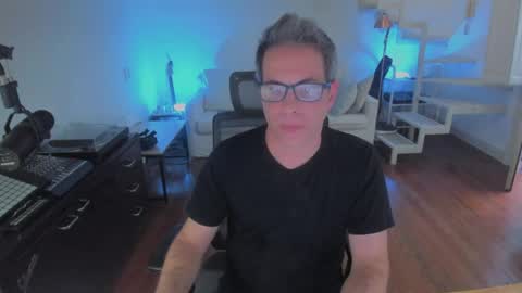 Andrew online show from May 6, 5:02 pm