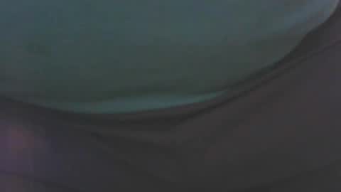 Snapshot of andy503503650759 chatting on July 21, 9:15 pm andy503503650759 online show from July 21, 9:15 pm