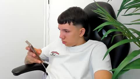 ANDY online show from February 27, 1:29 am