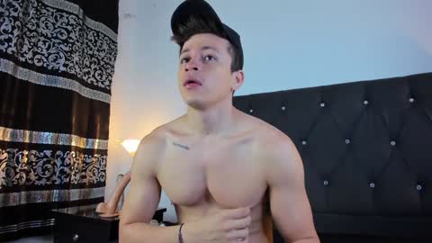 Angel Cuervo online show from January 21, 12:24 pm