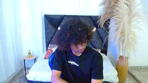 Angel online show from February 23, 8:54 pm