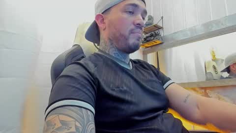 angellatino0 online show from September 14, 2:46 am