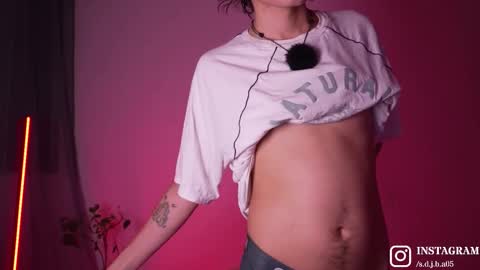 Angelo I work from home this is my room  online show from February 3, 11:43 pm