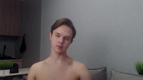 Angel online show from March 8, 5:50 pm