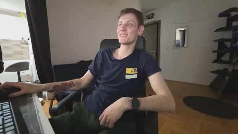    online show from November 20, 7:12 pm