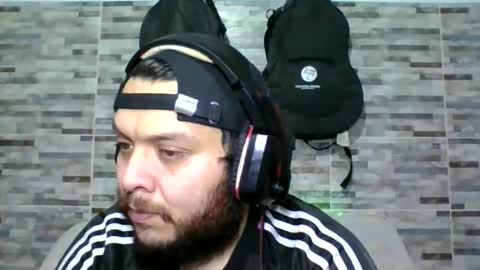 lion kennedy independent model moderator online show from February 10, 8:52 am