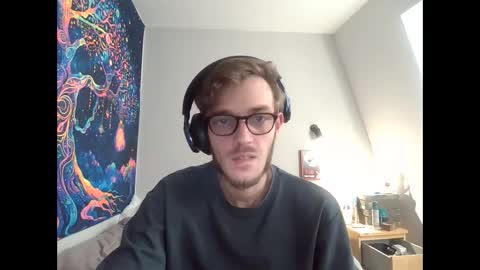 anonymousstoner58 online show from March 2, 10:16 am