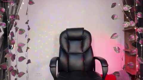 Jordan Mateo online show from February 16, 4:31 am