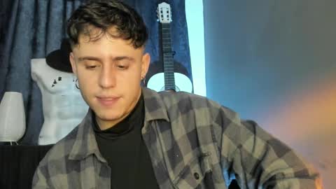 antonnello_ online show from October 11, 10:36 pm