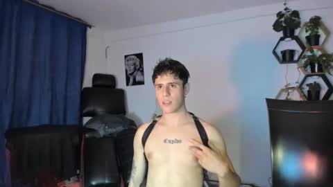 antonnello_ online show from February 25, 12:03 am