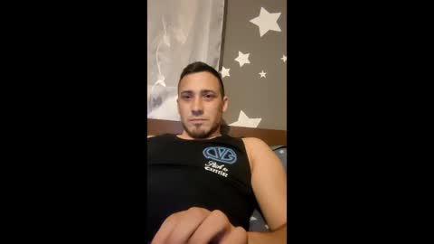 Sean online show from April 10, 6:26 pm