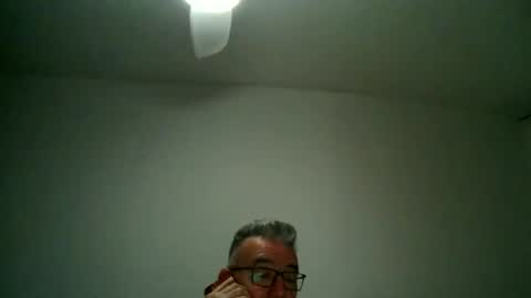 Snapshot of apixaba chatting on January 1, 6:16 pm furry bear online show from January 1, 6:16 pm