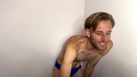 Aquilesmade online show from October 27, 3:25 pm