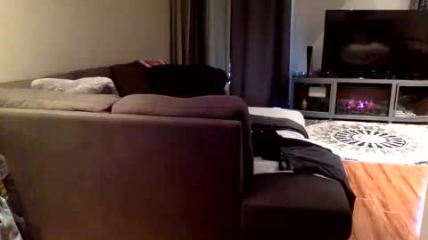 Knowledgeiskeyy online show from October 20, 2:10 pm