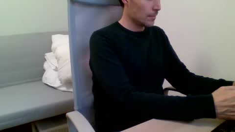 Snapshot of aragon9999 chatting on March 12, 5:28 pm aragon9999 online show from March 12, 5:28 pm