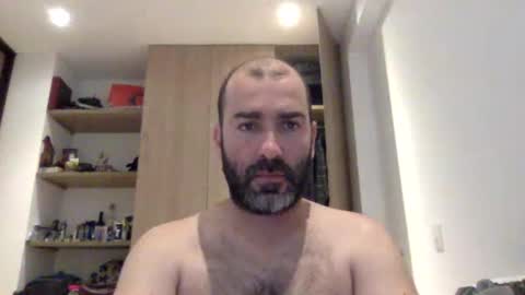 aristi11 online show from February 8, 9:30 pm