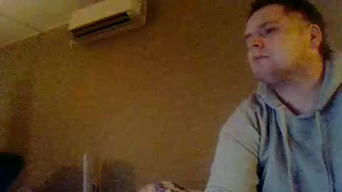 kenny online show from April 17, 2:03 am