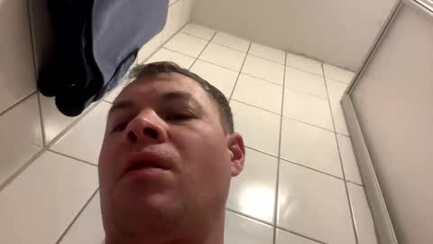 armyskater32 online show from December 5, 11:12 pm